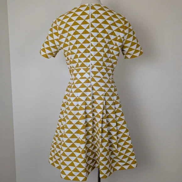 Geometric Mini Dress Circle Skirt Short Sleeve Fit Flare - Picture 16 of 16